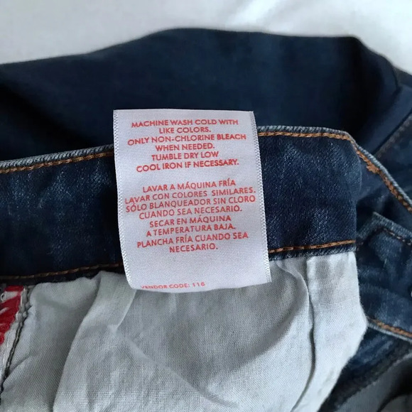 Izod NWOT Comfort Stretch Straight Fit Jeans Men 32x32 - Picture 10 of 10